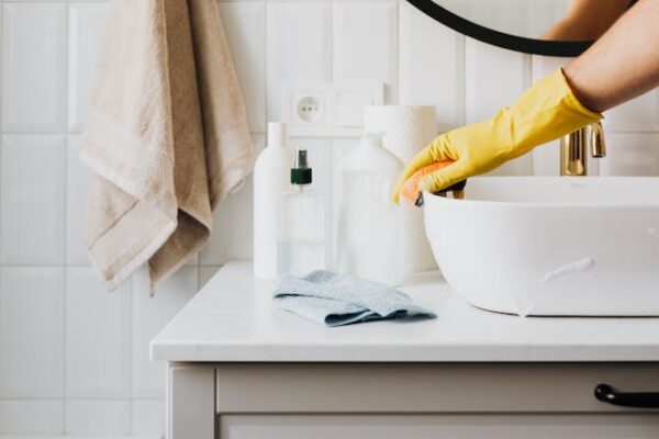 ニトリ「毎日とりかえキッチンスポンジ30個入」が水回りの掃除に最適