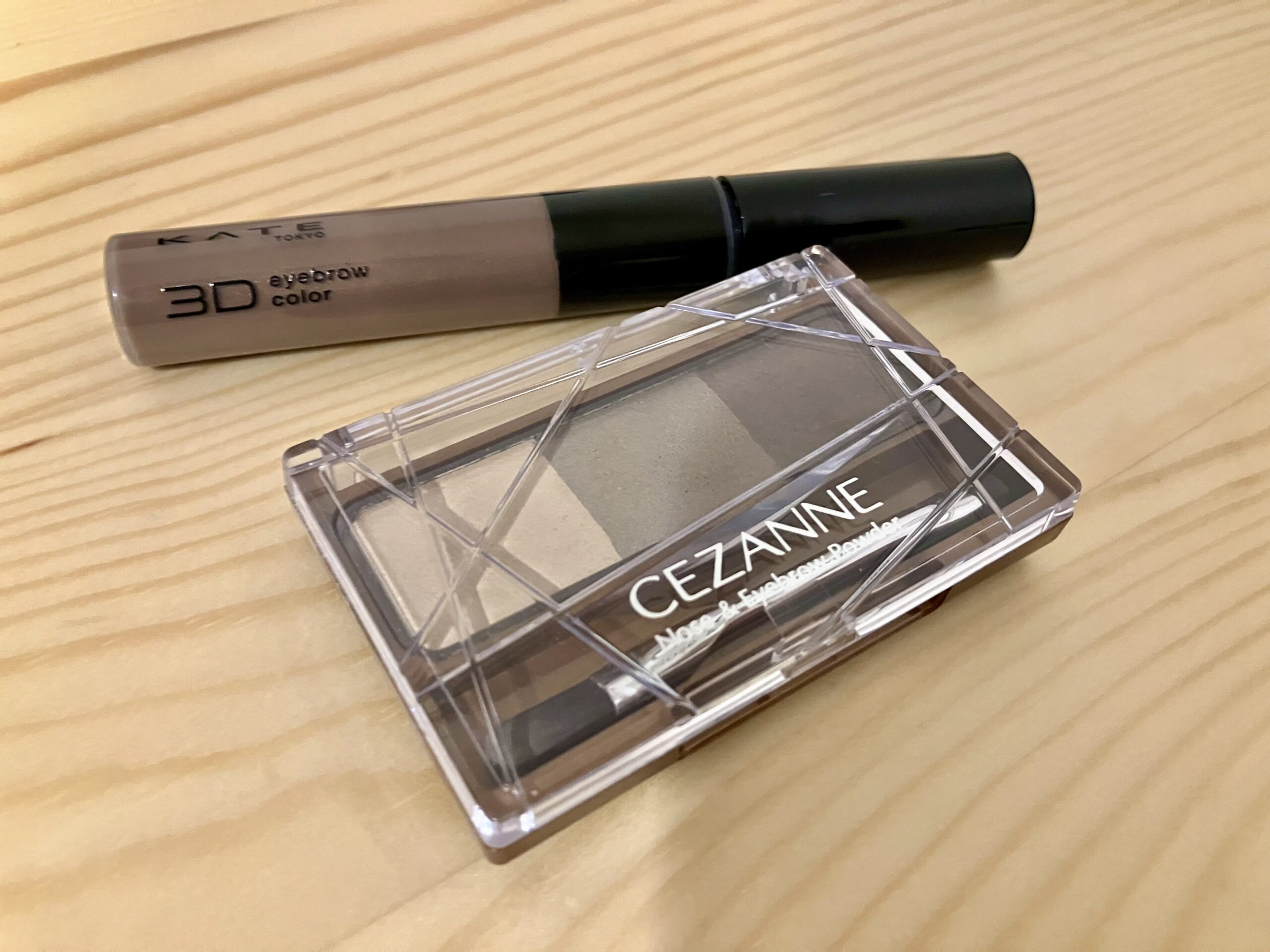 髪色に合わせてコスメも変えた