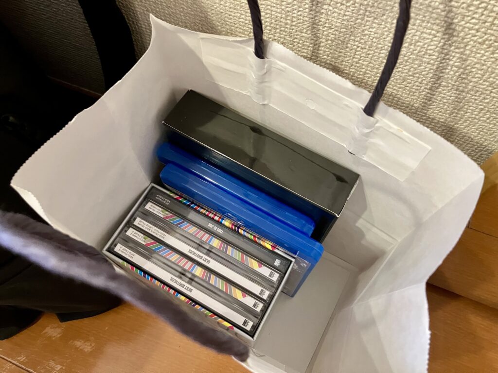 ライブBlu-ray、CD：ブックオフの買取へ