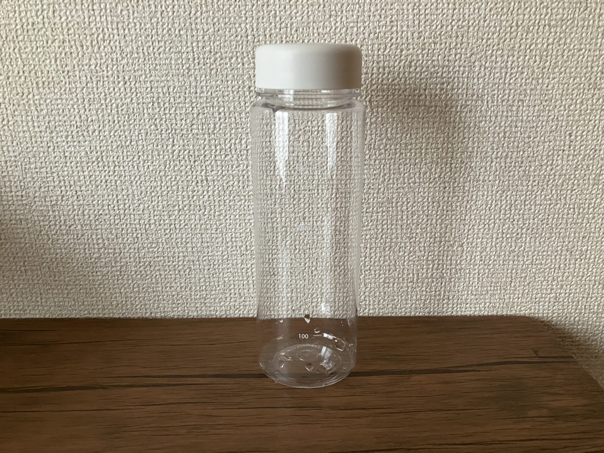 無印良品の目盛り付きドリンクボトル