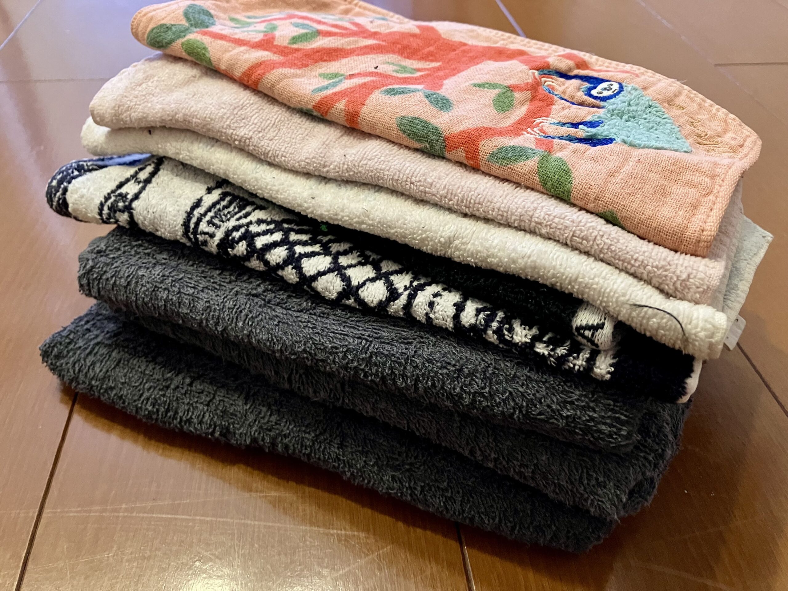 使い古したタオル：ニトリの回収へ