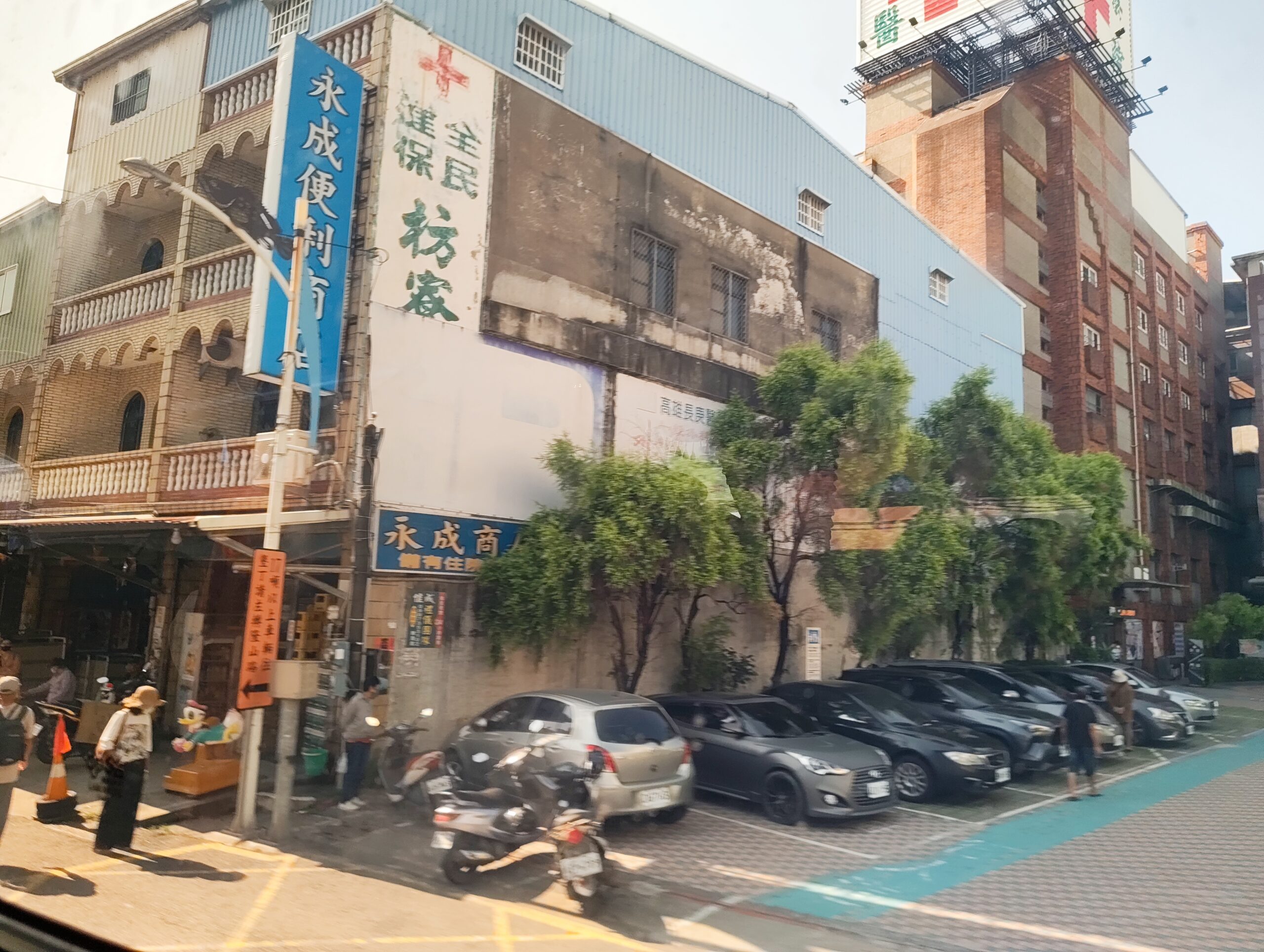 台湾南部の街並み